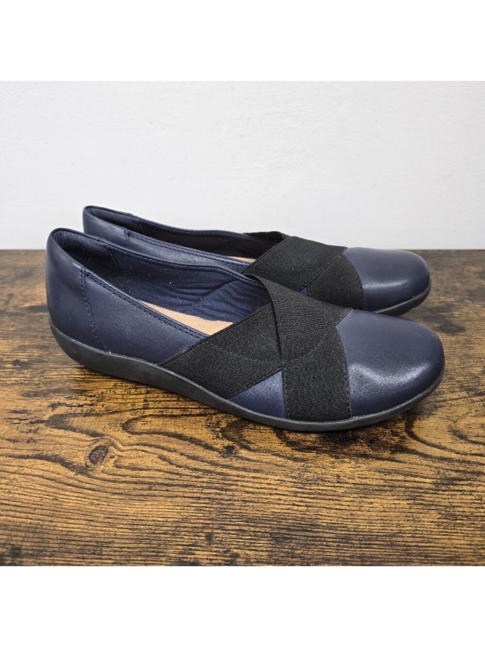 Clarks Medora Jem Slip On Shoes Sz 9 M Blue Leather Elastic Strap Comfort EUC